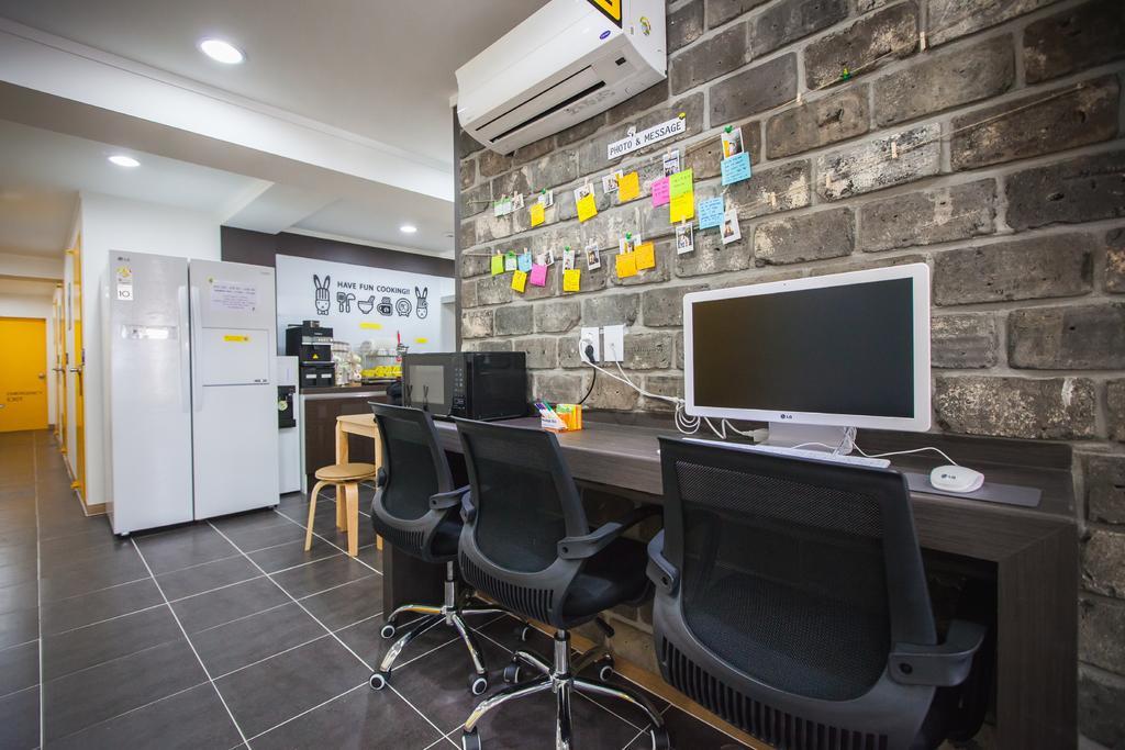 24 Guesthouse Haeundae Premier Busan Extérieur photo